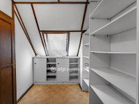 Eladó téglalakás, II. kerületben 179.9 M Ft, 3+1 szobás