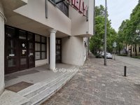 Eladó ipari ingatlan, Békéscsabán 75 M Ft / költözzbe.hu