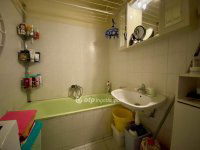 Eladó panellakás, Kecskeméten 44.8 M Ft, 3 szobás