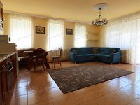 Kiadó téglalakás, albérlet