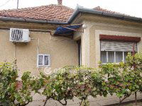 Eladó családi ház, Solton 24.99 M Ft, 2+1 szobás