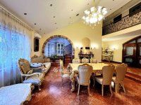 Eladó családi ház, XVII. kerületben 280 M Ft, 6 szobás