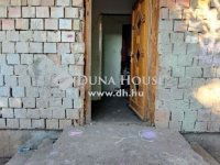 Eladó ikerház