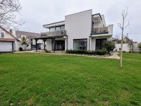 Kiadó családi ház, albérlet, Kecskeméten 450 E Ft / hó