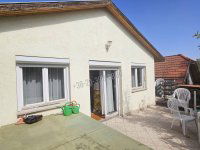 Eladó családi ház