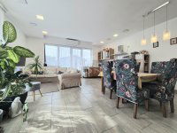 Eladó családi ház, Mogyoródon 158 M Ft, 6 szobás