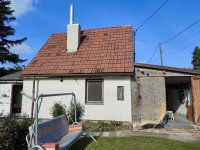 Eladó családi ház, Pécsett 24.9 M Ft, 2 szobás