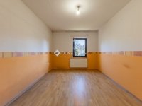 Eladó családi ház, XVIII. kerületben 99.9 M Ft, 6 szobás