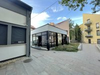 Eladó üzlethelyiség, Egerben 93.5 M Ft, 1 szobás