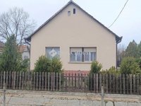 Eladó családi ház, Szentmártonkátán 51.9 M Ft, 5 szobás