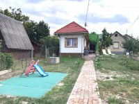 Eladó családi ház