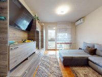 Eladó panellakás, Nyíregyházán 48 M Ft, 2+1 szobás