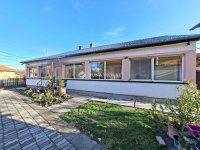 Eladó családi ház