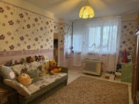 Eladó panellakás, Törökszentmiklóson 25.99 M Ft, 3 szobás