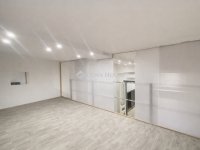Eladó téglalakás, Budapesten, VI. kerületben 84.9 M Ft, 1 szobás