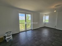 Eladó téglalakás, Mendén 79.9 M Ft, 4 szobás