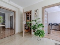 Eladó családi ház, Üllőn 299 M Ft, 6 szobás