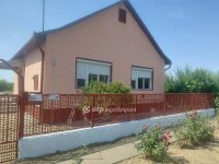 Eladó családi ház, Bihartordán 22.3 M Ft, 2 szobás