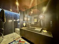 Eladó téglalakás, VI. kerületben 197 M Ft, 3 szobás