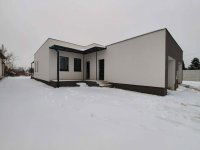 Eladó ikerház, Nyíregyházán 69.999 M Ft, 3 szobás