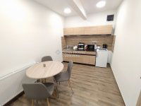 Kiadó ipari ingatlan, Sülysápon 570 E Ft / hó