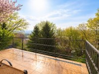 Eladó családi ház, XI. kerületben 1347.5 M Ft, 11 szobás