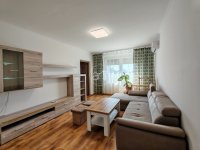 Kiadó panellakás, albérlet, Szegeden 200 E Ft / hó, 3 szobás