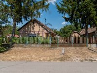Eladó családi ház, Csőszön 16.5 M Ft, 2 szobás
