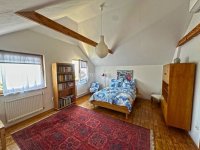 Eladó családi ház, Szentendrén 200.8 M Ft, 6 szobás