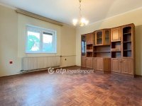 Eladó családi ház, Győrött 55 M Ft, 4 szobás