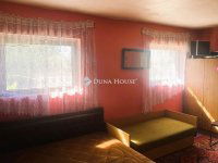 Eladó ikerház, Bugyin 49.9 M Ft, 5+1 szobás