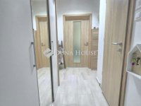 Eladó panellakás, Pécsett 57.9 M Ft, 3 szobás