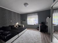 Eladó családi ház, Pécsett 84.99 M Ft, 4 szobás