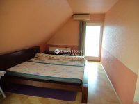 Eladó családi ház, III. kerületben 192 M Ft, 4+2 szobás