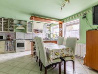 Eladó családi ház, Vácrátóton 129.9 M Ft, 10 szobás