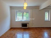 Eladó téglalakás, Kecskeméten 54 M Ft, 3 szobás