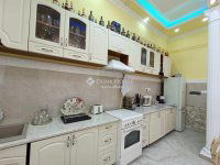 Eladó családi ház, Szarvason 100 M Ft, 4 szobás