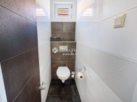 Eladó ikerház, Pécelen 369 M Ft, 11 szobás