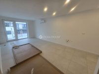 Kiadó téglalakás, albérlet