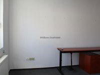 Eladó üzlethelyiség