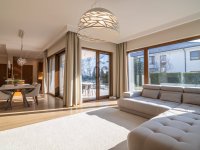 Eladó családi ház, XI. kerületben 685 M Ft, 9 szobás