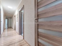 Eladó családi ház, Üllőn 299 M Ft, 6 szobás