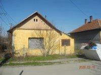 Eladó családi ház, Mezőtúron, Törő Pál utcában 0.5 M Ft