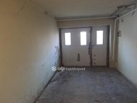 Eladó téglalakás, Zircen 59.99 M Ft, 4+1 szobás