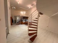 Eladó téglalakás, VI. kerületben 79.9 M Ft, 1 szobás