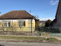 Eladó családi ház, Bakon 49.9 M Ft, 4 szobás