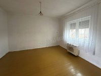 Eladó családi ház, Szatymazon 34.9 M Ft, 2 szobás