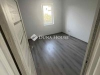 Eladó ikerház, Szolnokon 67.9 M Ft, 4 szobás