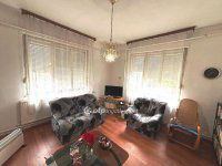 Eladó családi ház, Érden 99 M Ft, 3 szobás