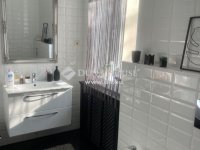 Eladó családi ház, II. kerületben 298 M Ft, 8 szobás